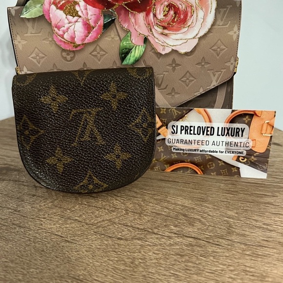 LOUIS VUITTON monogram coin pouch! Preloved excellent condition! - Picture 2 of 8